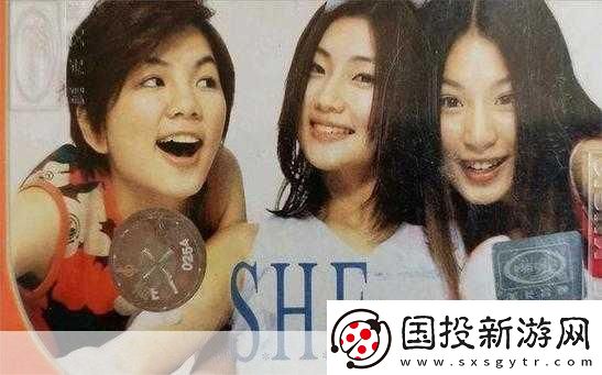 公車上雪柔被猛烈的進(jìn)出-1.-公車上的秘密：雪柔的意外經(jīng)歷