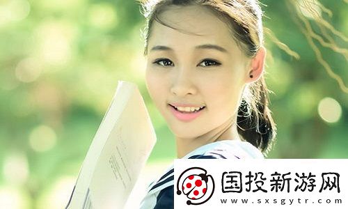 老人船上弄雨荷第13集介紹-：深入探討劇中角色的發(fā)展與情感的碰撞-觀眾將看到主要角色之間的關(guān)系如何在經(jīng)歷沖突后得到升華