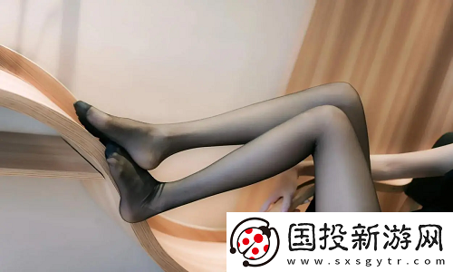 女方用嘴巴吃雞的吉尼斯世界紀(jì)錄：探秘極限挑戰(zhàn)的魅力-真不容易成功！