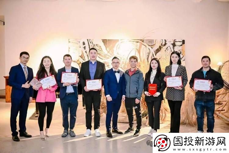 公司年會干穎夢-友：共享喜悅